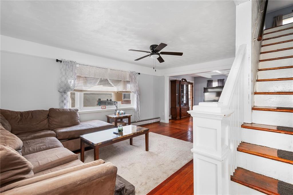 1134 Pawtucket Avenue, East Providence