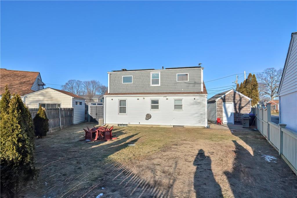 15 Kirk Drive, Pawtucket