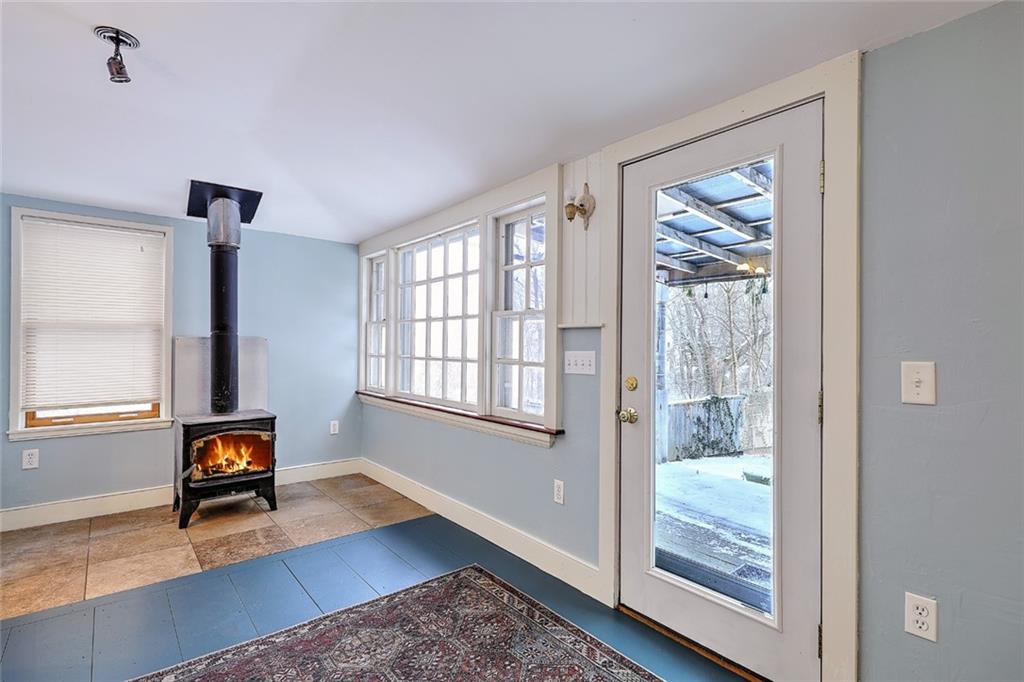 23 Cleveland Street, South Kingstown