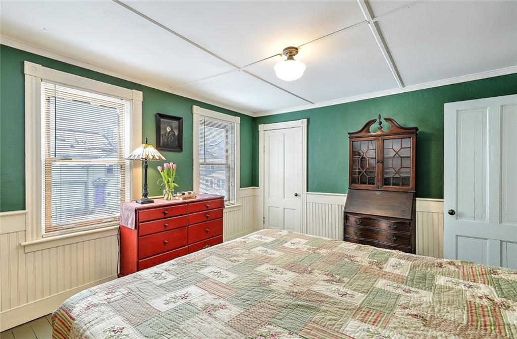 23 Cleveland Street, South Kingstown