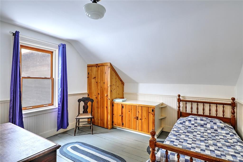 23 Cleveland Street, South Kingstown