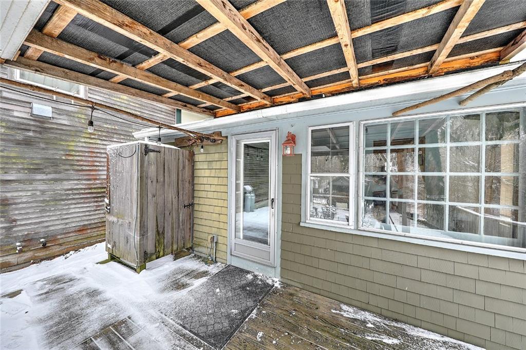 23 Cleveland Street, South Kingstown