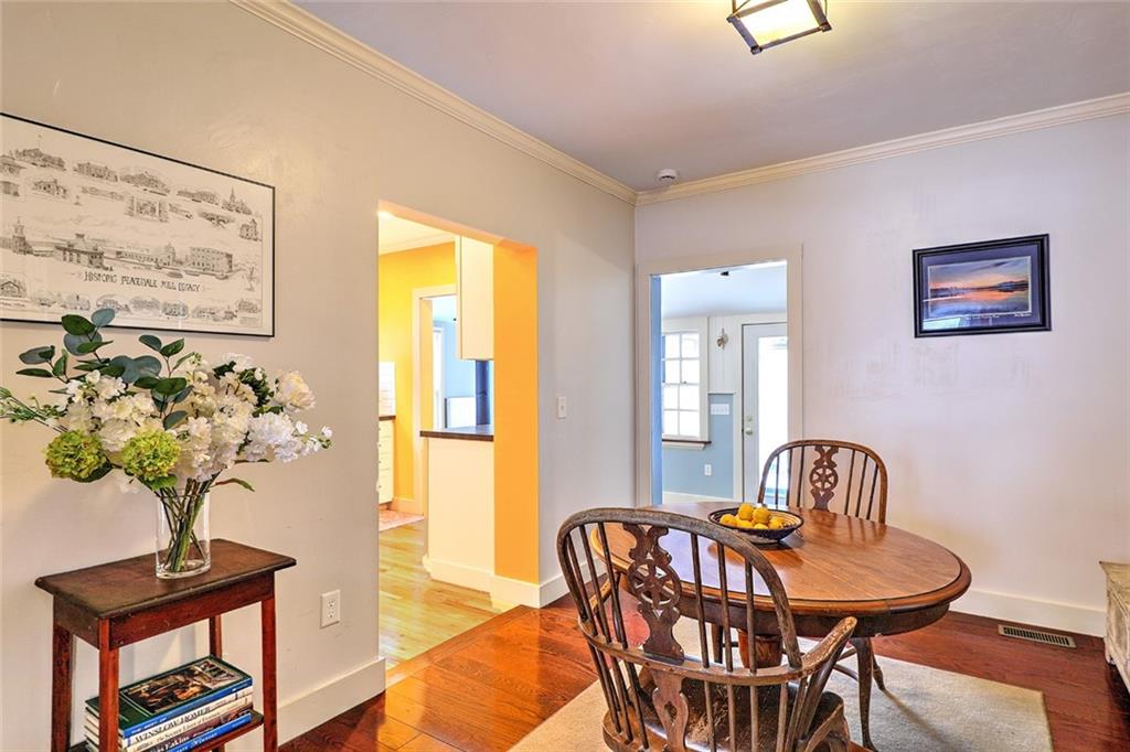 23 Cleveland Street, South Kingstown