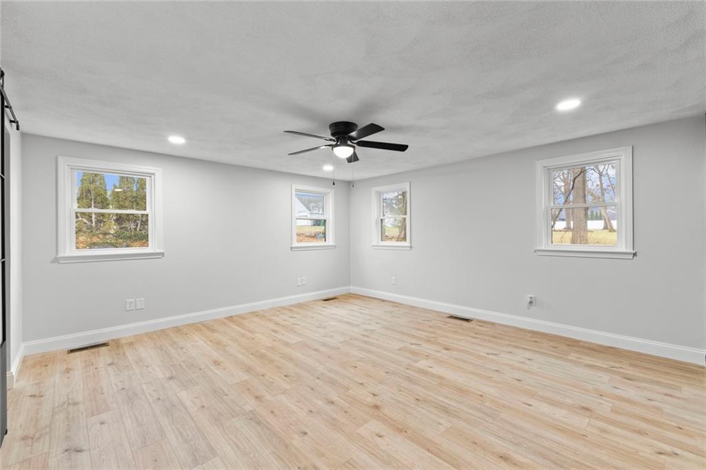 190 South Cobble Hill Road, Warwick