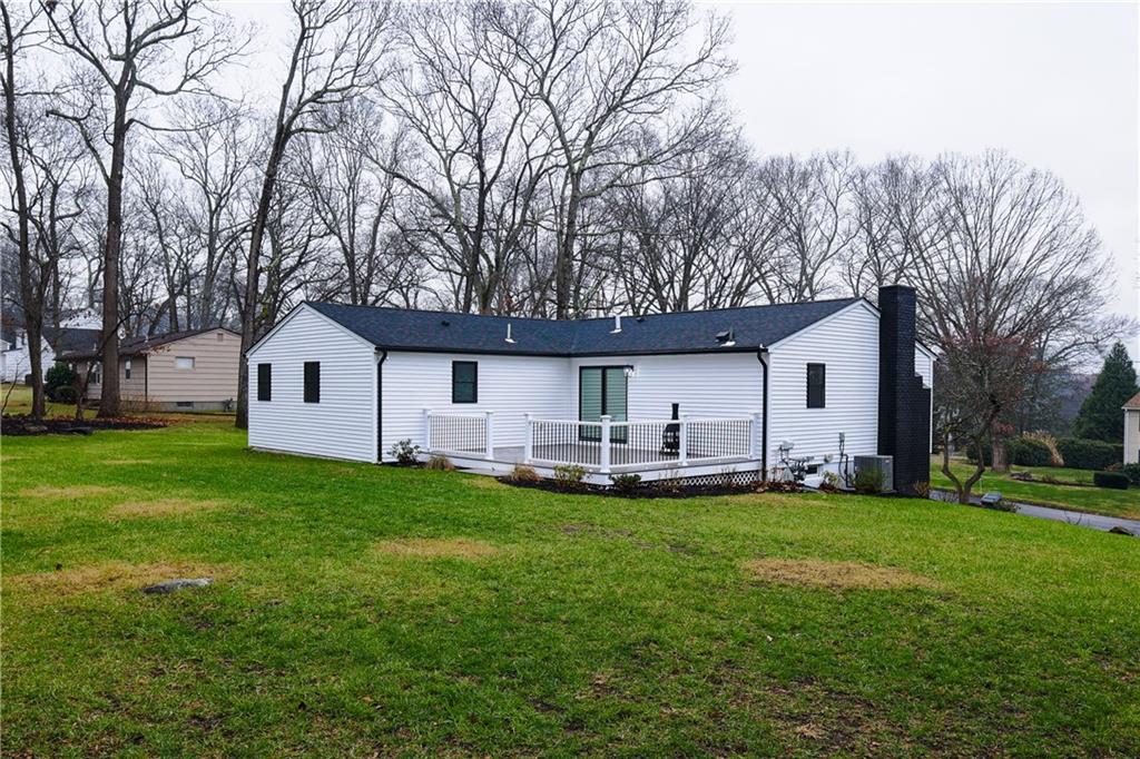 190 South Cobble Hill Road, Warwick
