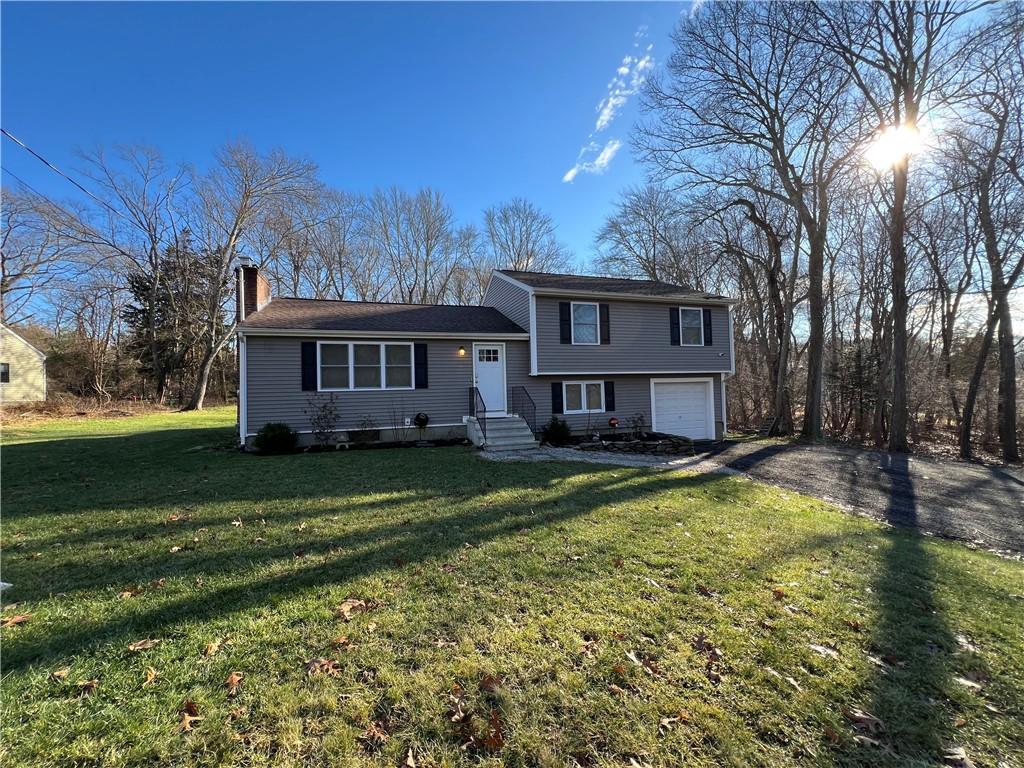 141 N Quidnessett Road, North Kingstown