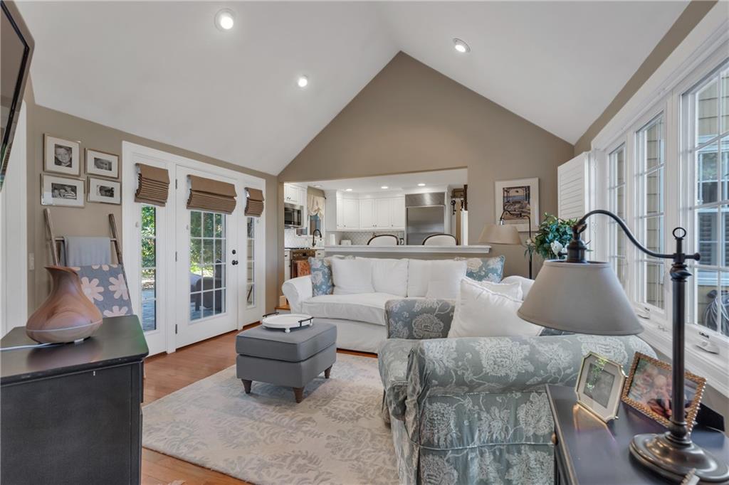 8 Newell Drive, Cumberland