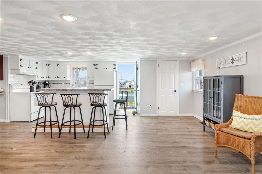 27 Holden Road, South Kingstown
