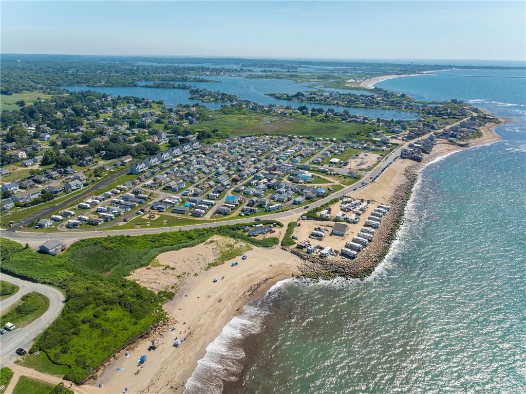 27 Holden Road, South Kingstown
