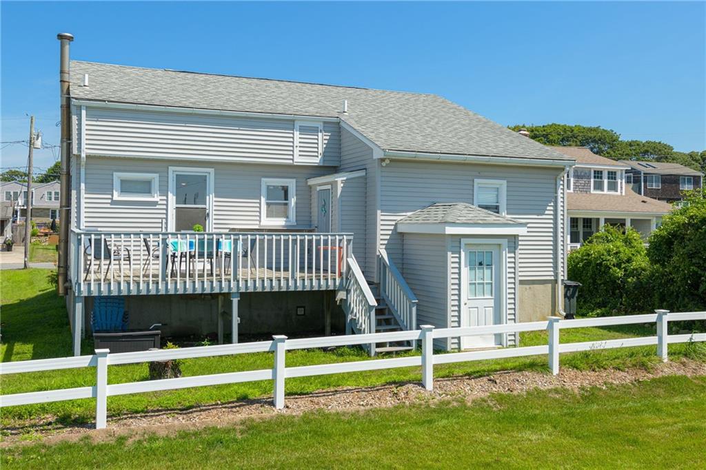 27 Holden Road, South Kingstown