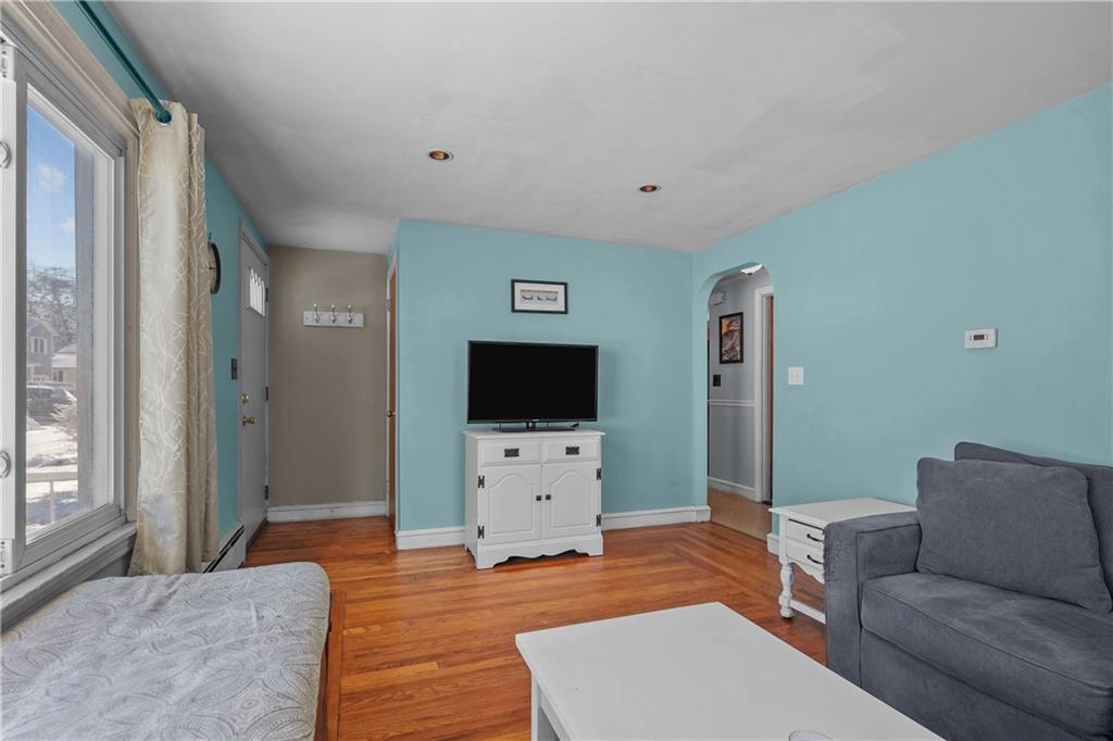5 Grand View Drive, Warwick
