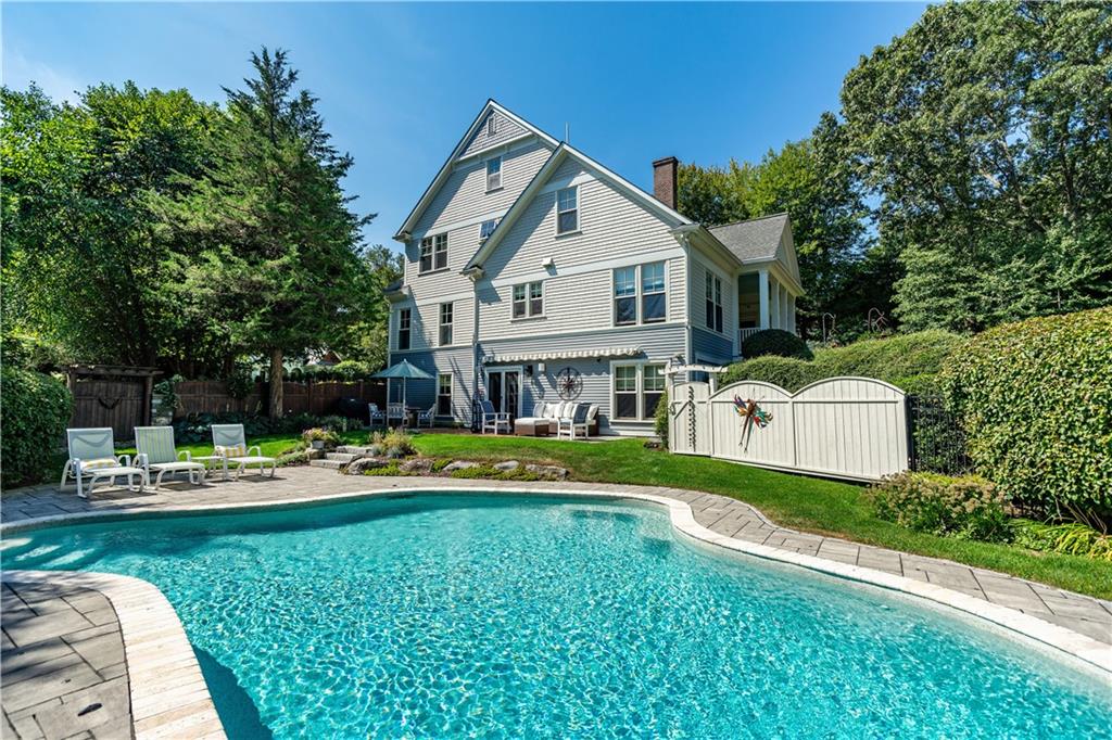 125 Summit View Lane, North Kingstown