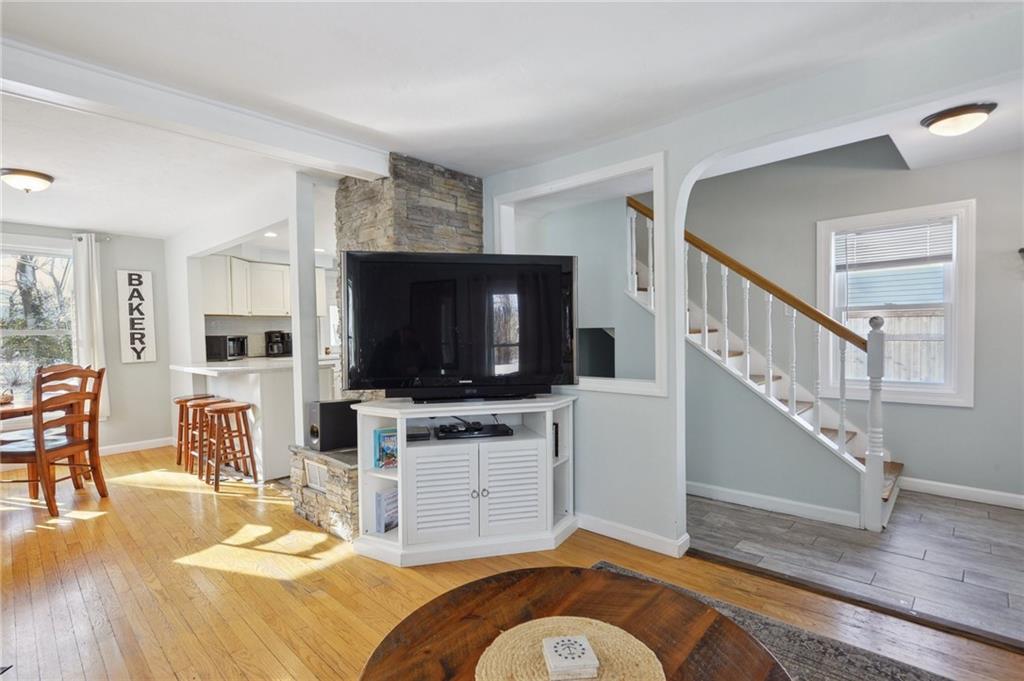 13 Hope Court, South Kingstown