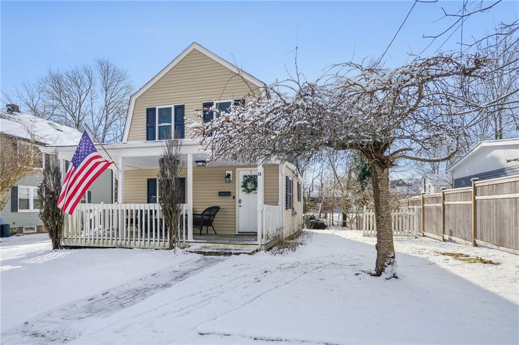 13 Hope Court, South Kingstown