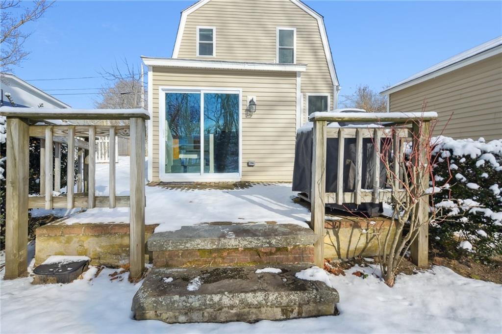 13 Hope Court, South Kingstown