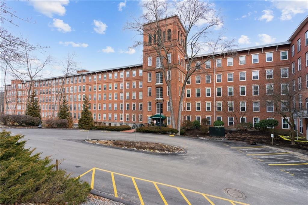 2 School Street, Unit#430, Lincoln
