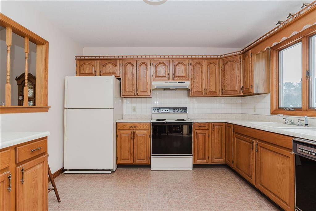 121 Kenyon Road, Tiverton