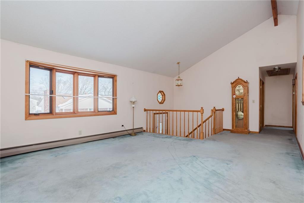 121 Kenyon Road, Tiverton