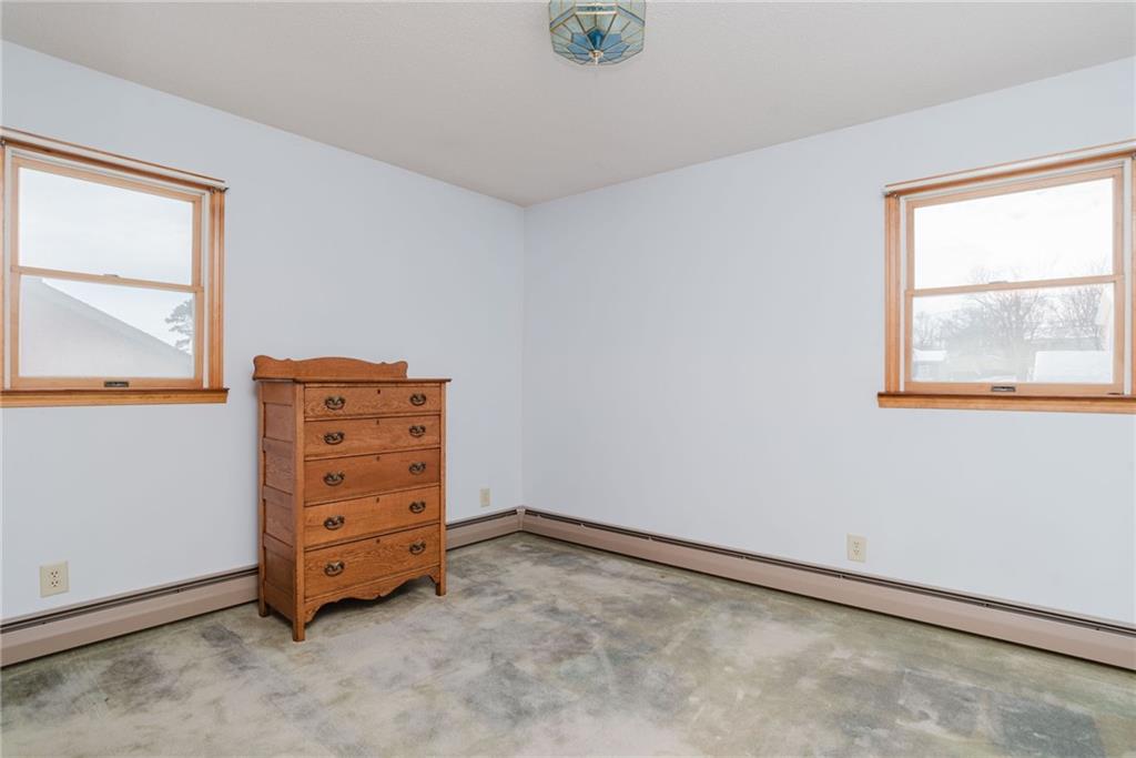 121 Kenyon Road, Tiverton