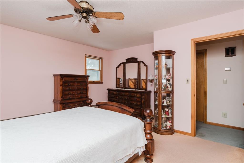 121 Kenyon Road, Tiverton