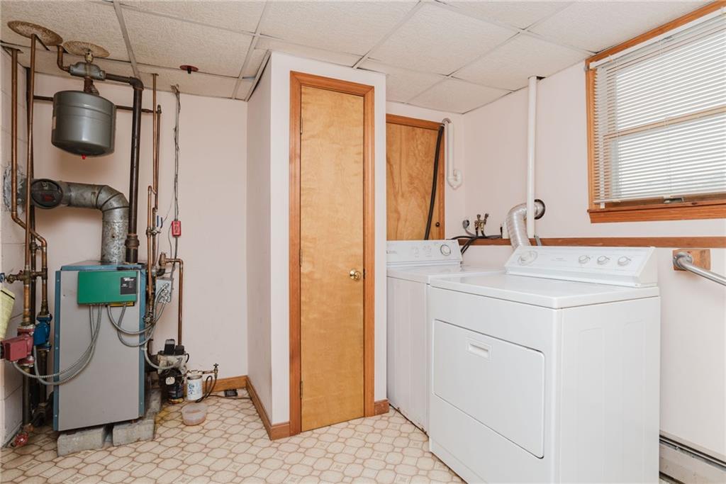 121 Kenyon Road, Tiverton