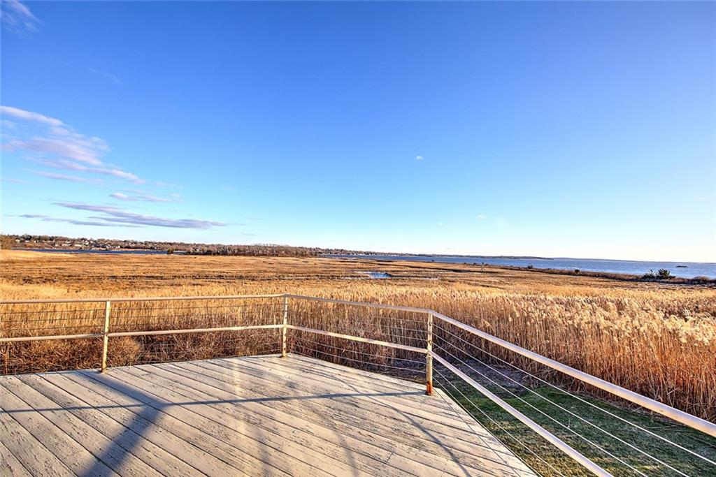 377 Rumstick Road, Barrington