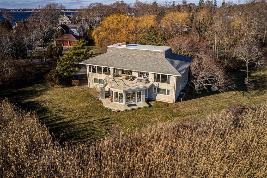 377 Rumstick Road, Barrington