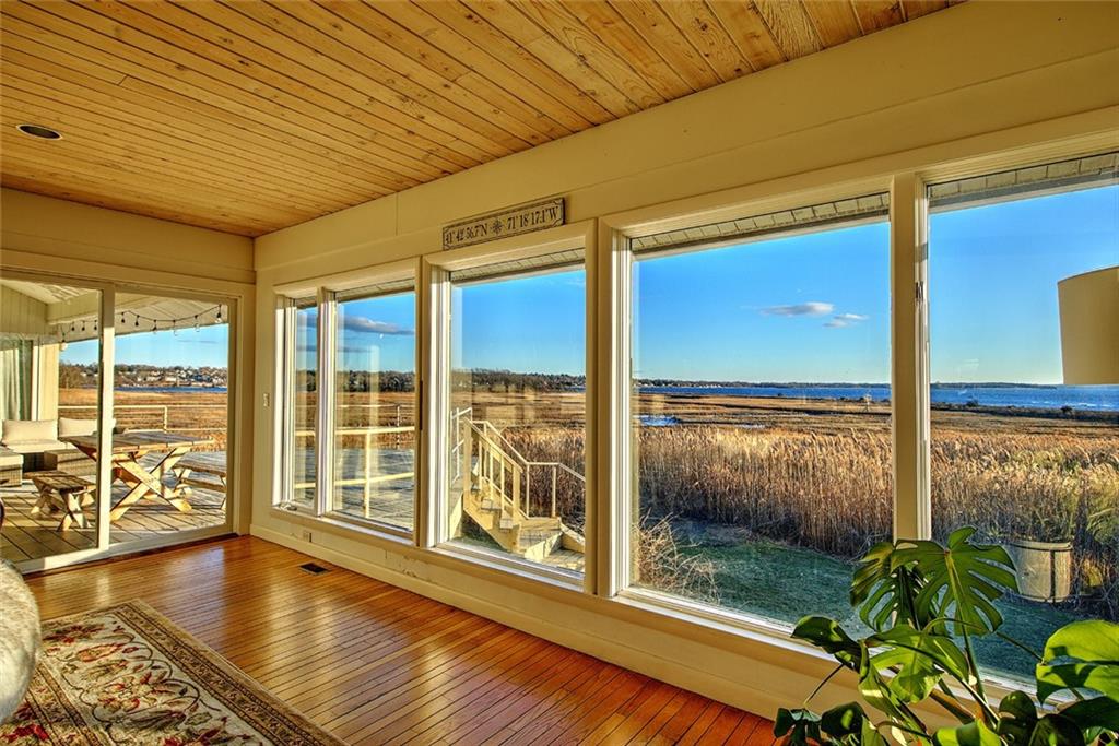 377 Rumstick Road, Barrington