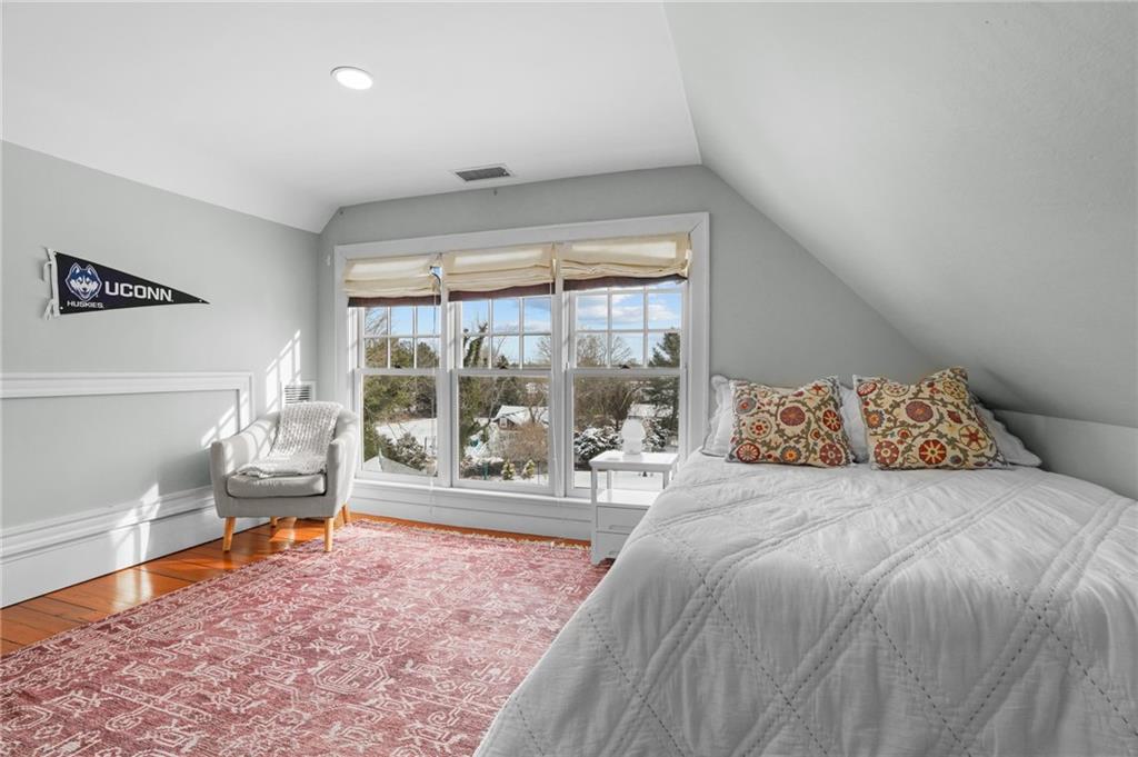 298 Rumstick Road, Barrington