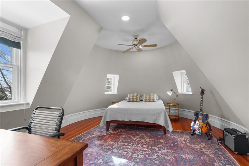 298 Rumstick Road, Barrington