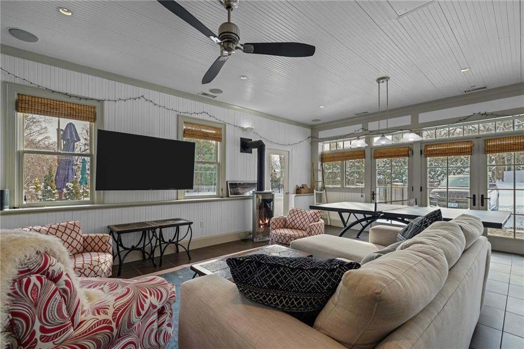 298 Rumstick Road, Barrington