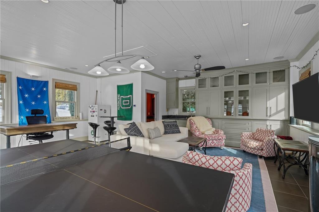 298 Rumstick Road, Barrington