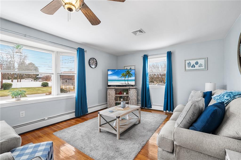 3 Roosevelt Drive, Bristol
