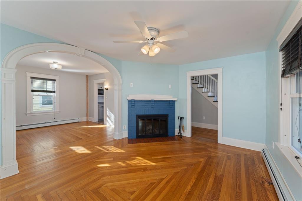 87 Blodgett Avenue, Pawtucket