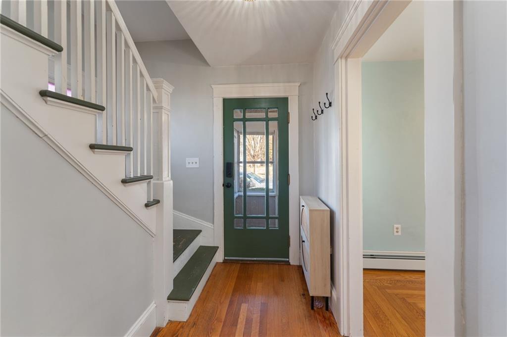 87 Blodgett Avenue, Pawtucket