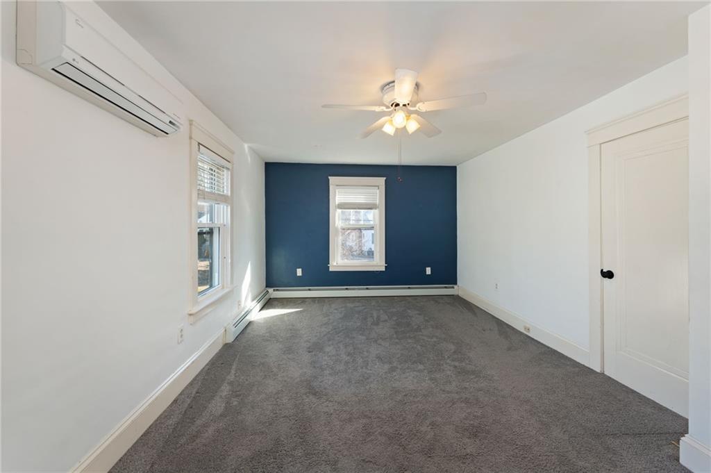 87 Blodgett Avenue, Pawtucket