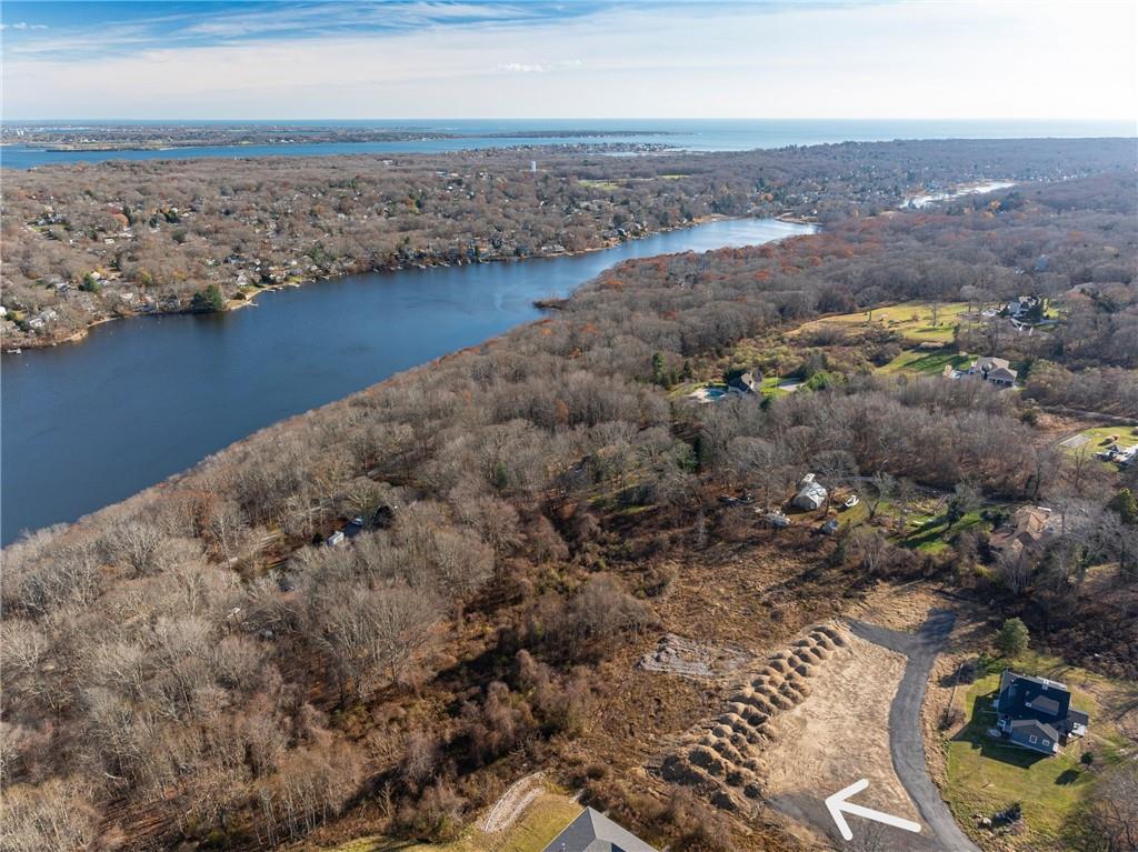 46 Hillside Court, North Kingstown