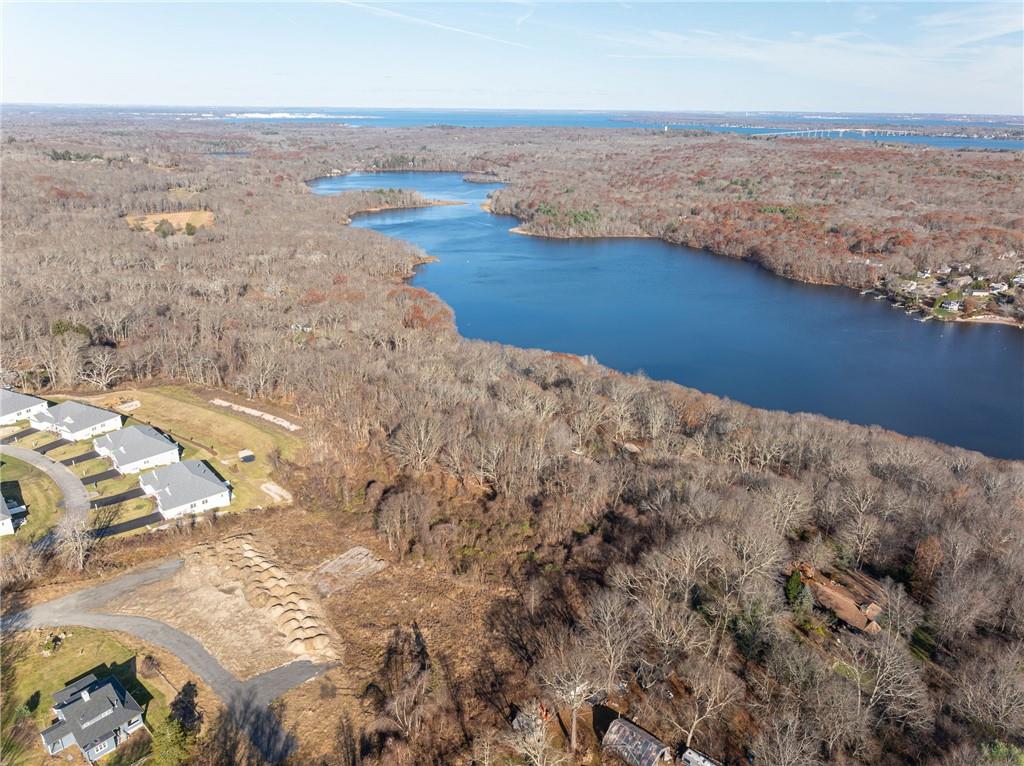 46 Hillside Court, North Kingstown