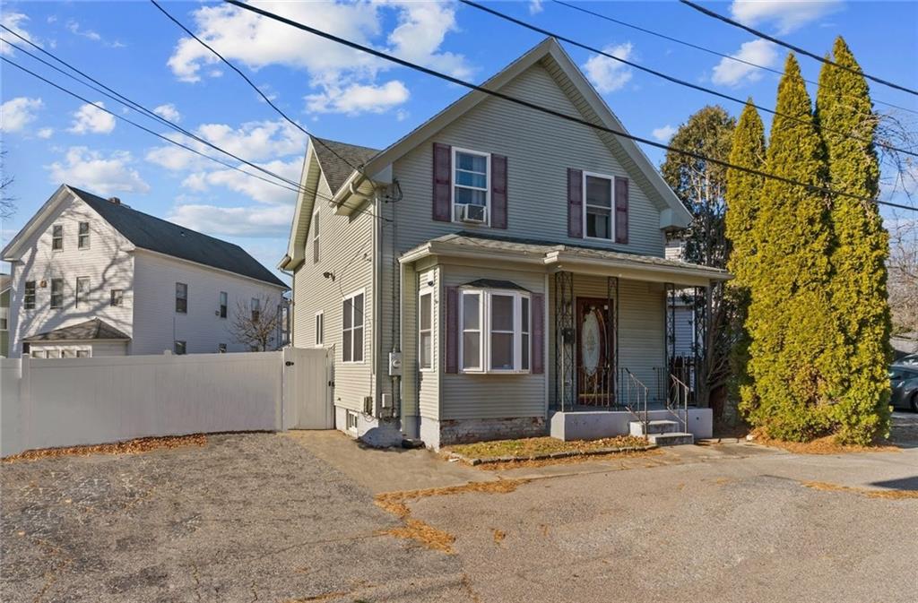 8 Willow Street, Johnston