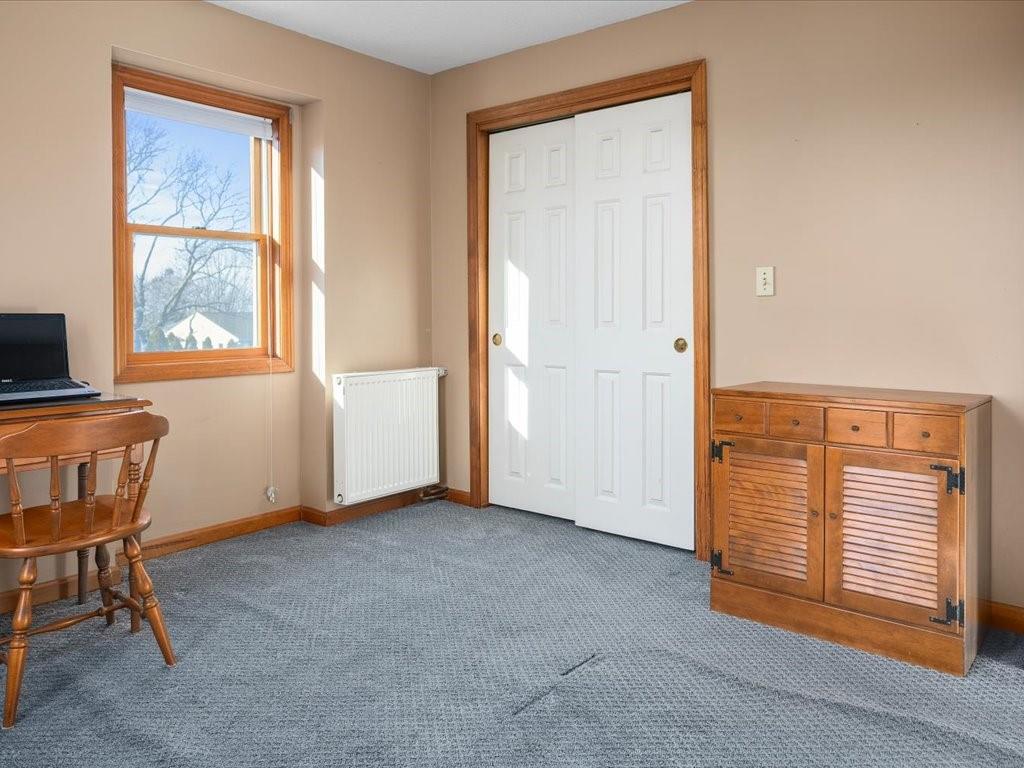 186 Center Avenue, Middletown
