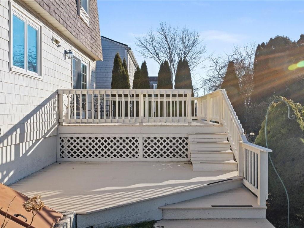 186 Center Avenue, Middletown