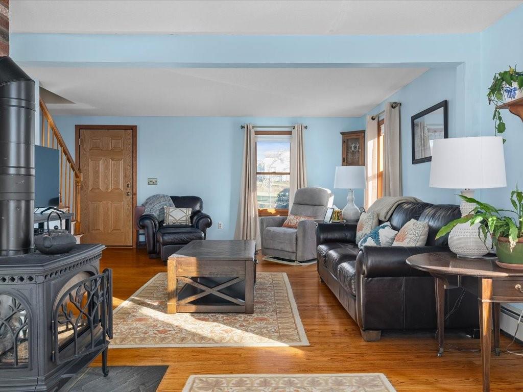 186 Center Avenue, Middletown