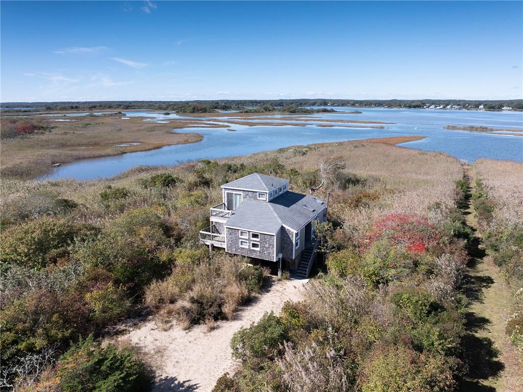 753 Charlestown Beach Road, Charlestown