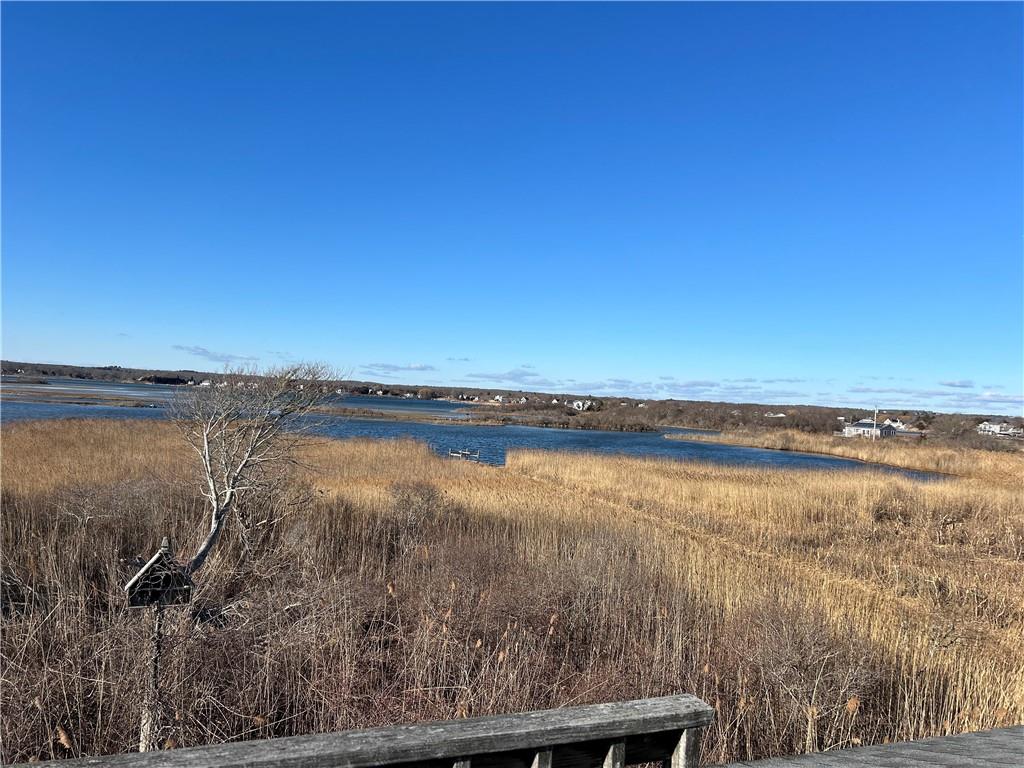 753 Charlestown Beach Road, Charlestown