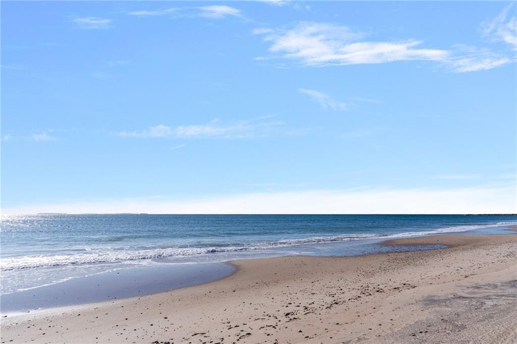 753 Charlestown Beach Road, Charlestown