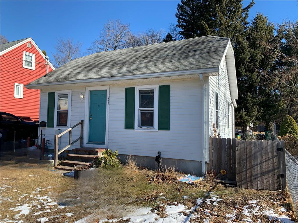 144 Aborn Avenue, Warwick