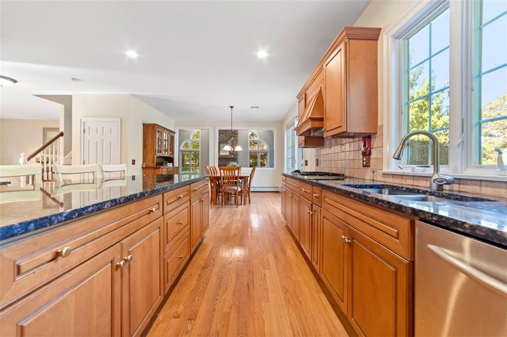 273 Finch Lane, North Kingstown