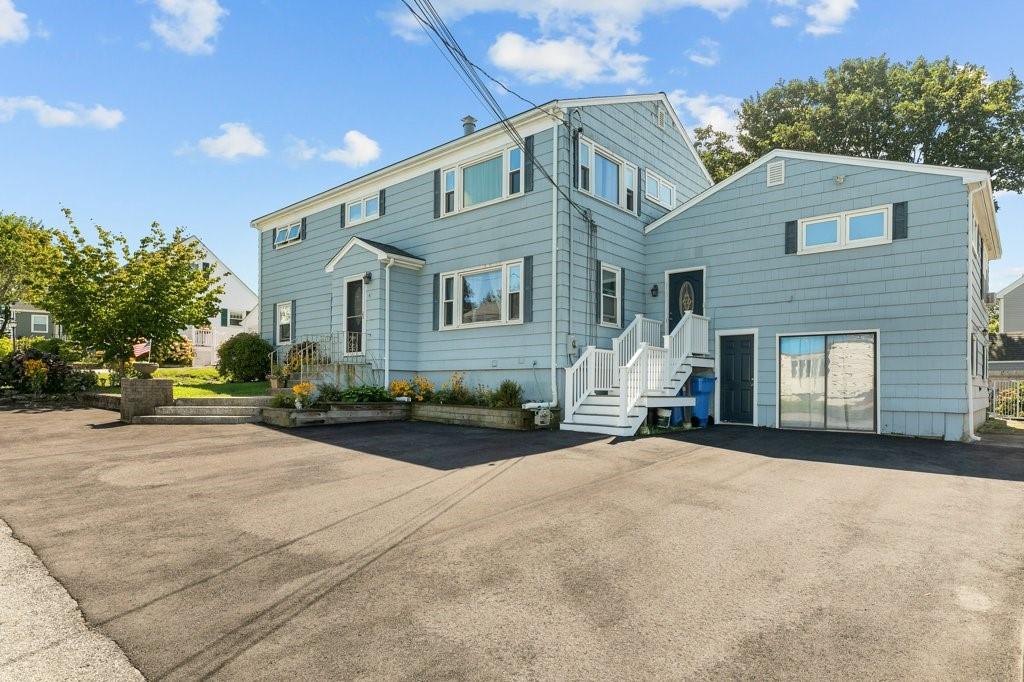 41 Perry Avenue, Middletown