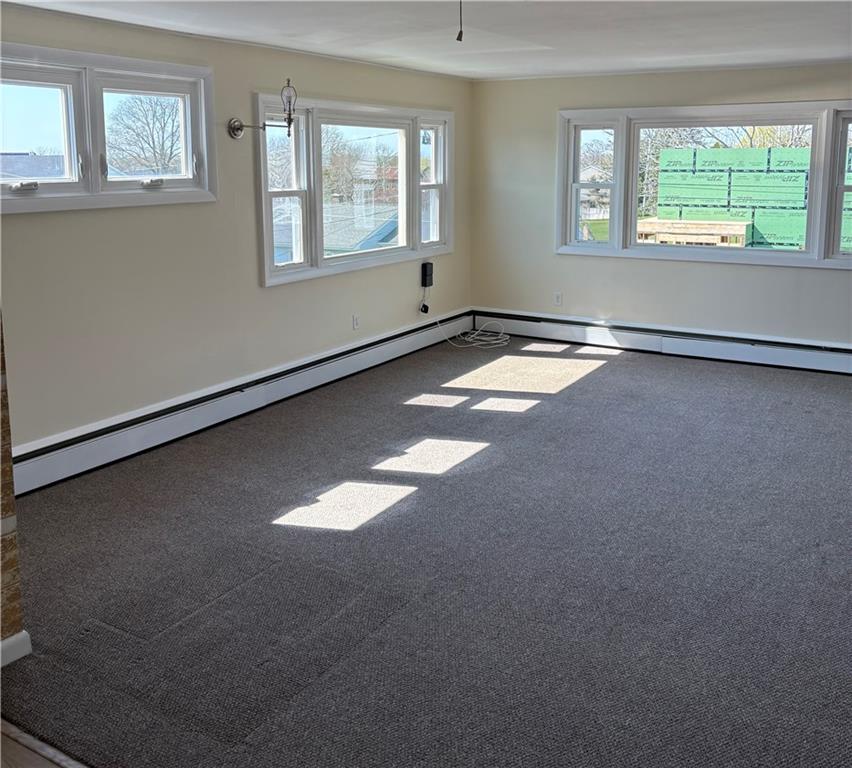 41 Perry Avenue, Middletown