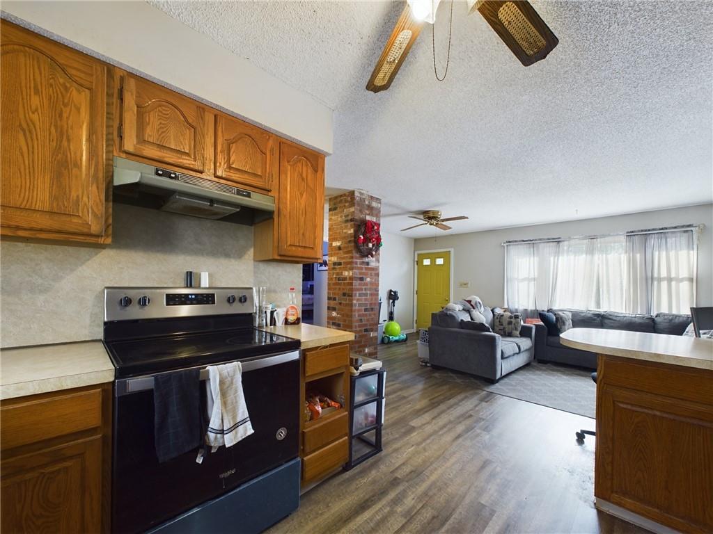 30 Buckeye Brook Road, Charlestown
